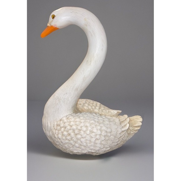 VINTAGE✨White Goose/ Swan Resin Sculpture By Homco 1988...